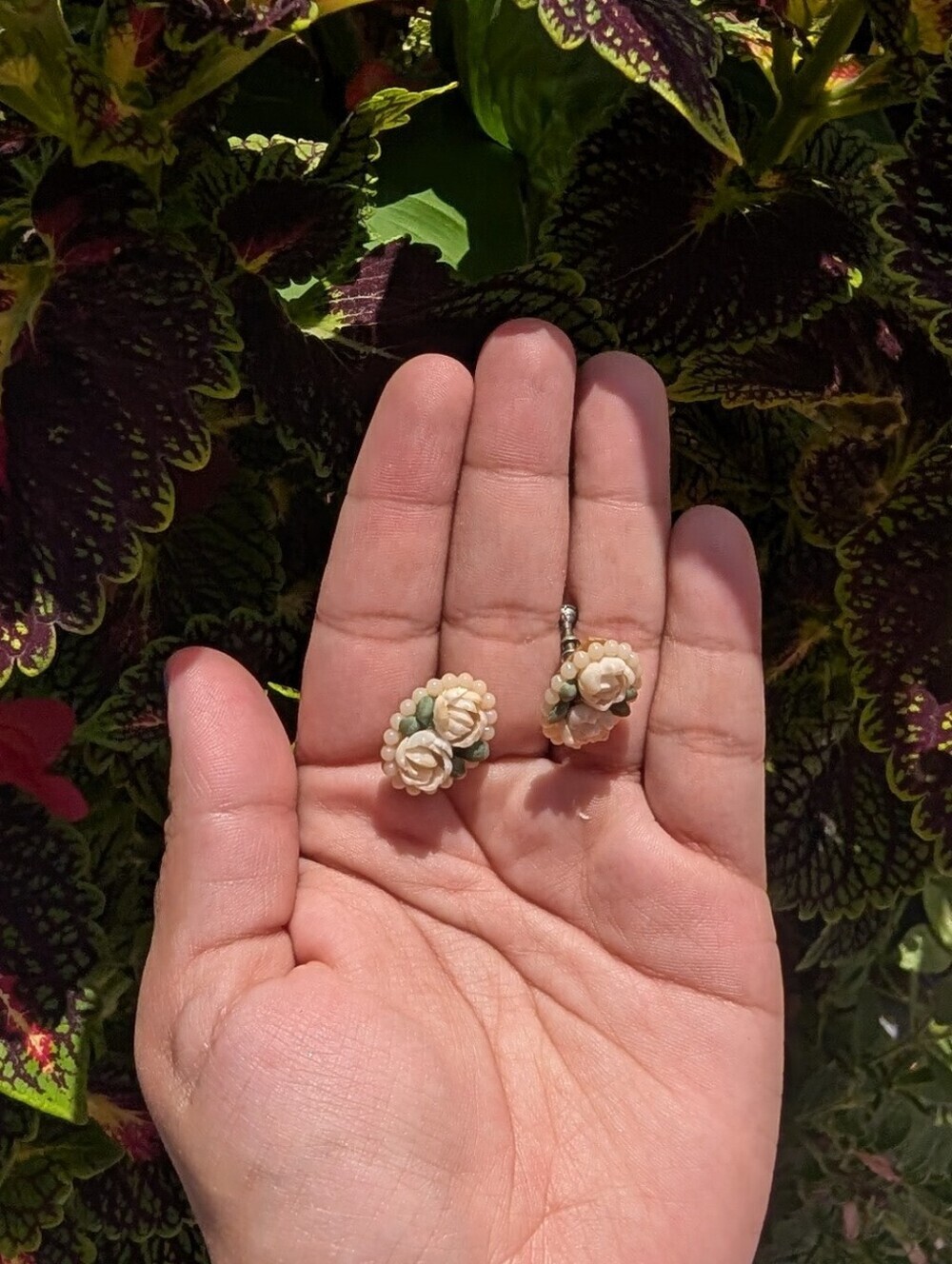 Delicate Cream Floral No Clip Ear Rings.